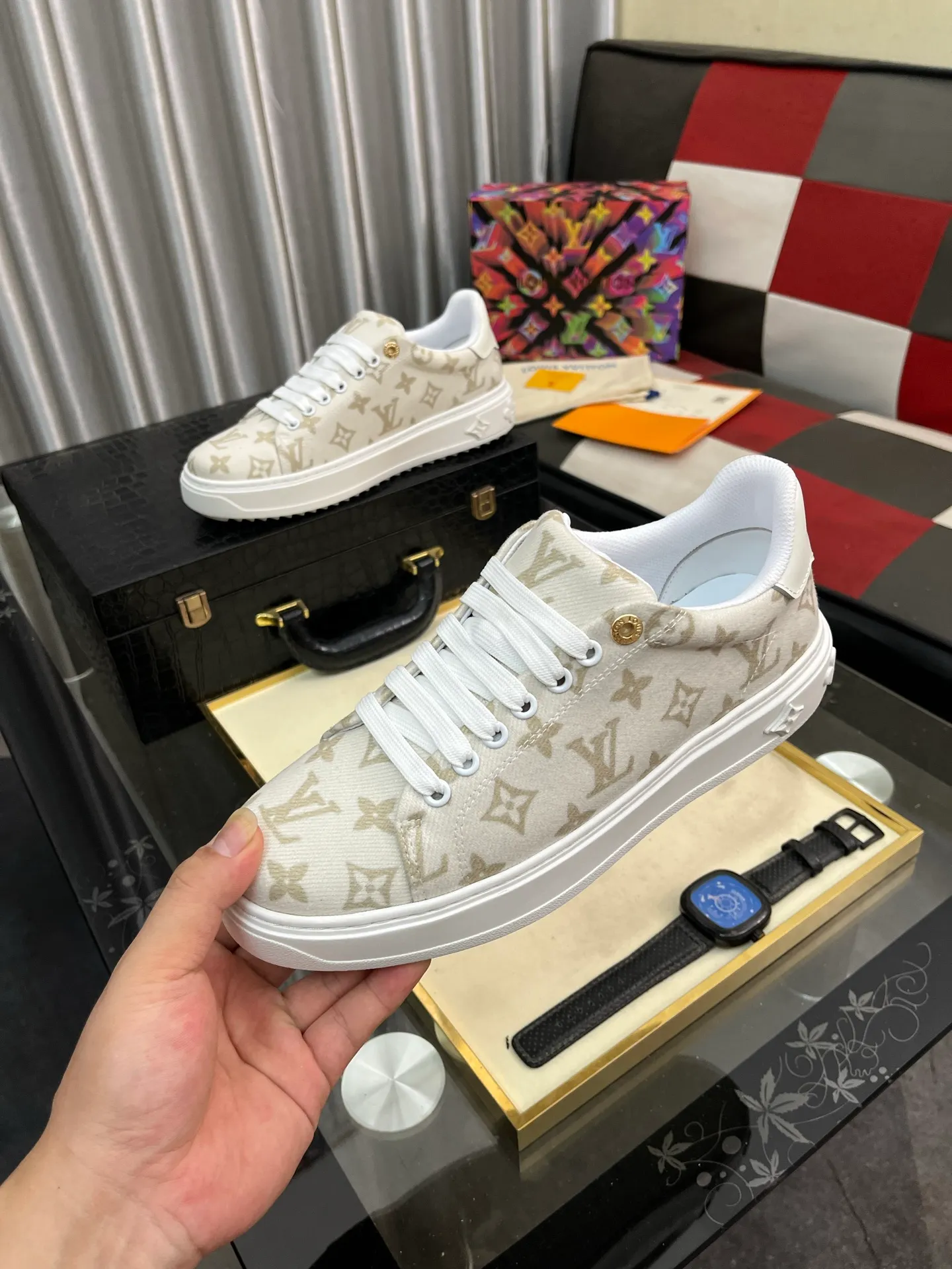 Men's shoes 💰540⌚️⌚️[Louis Vuitton LV] Dad shoes are popular casual sports shoes with outsole, breathable and comfortable, easy to walk, trendy men's versatile fly woven epoxy matching ➕leather lining➕Gucci's popular original outsole, sports and running style, super comfortable. Size 38-445️⃣Colors available